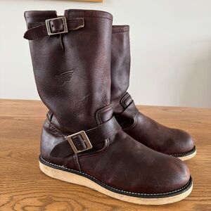 Red Wing Engineer Boots 2970 US 9 (fits like a 9.5)